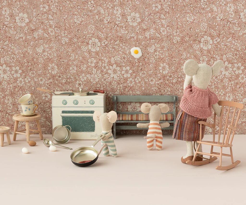 Set cucina con attrezzi per topini