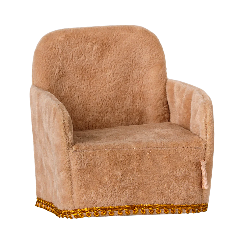 Poltroncina rosa polvere