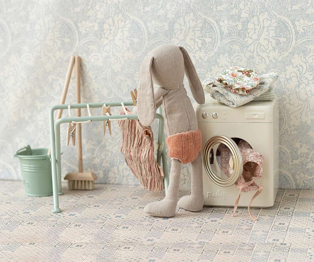 Lavatrice in miniatura per topini, conigli e teddies.