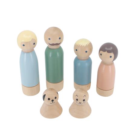 Famiglia bamboline in legno (Mamma, papà, due figli, cagnolino e gattino)